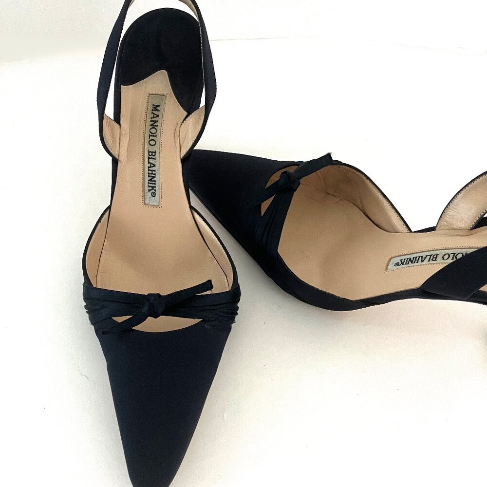 Manolo Blahnik Designer Shoes - Black High Heels Size 8.5
